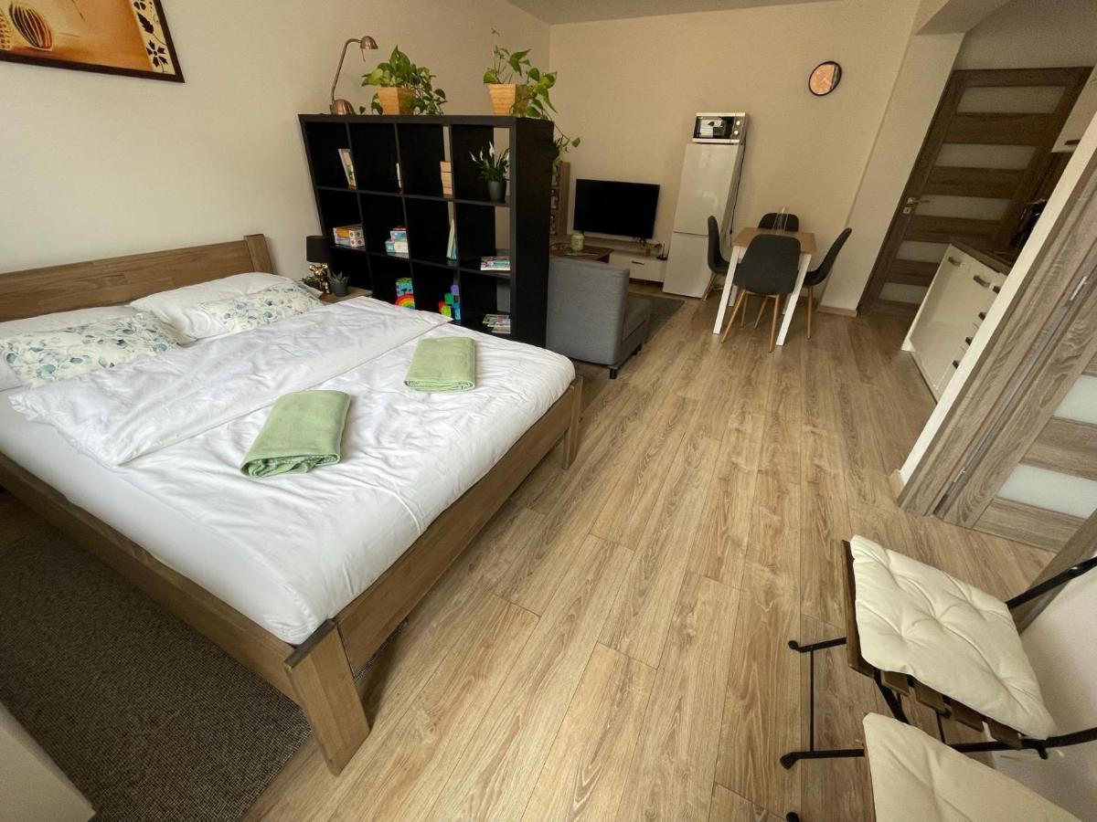Beroun Apartments Экстерьер фото